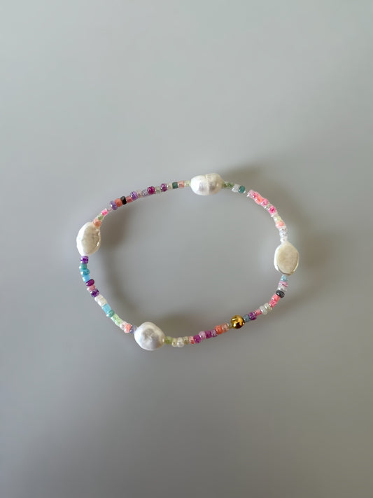 Bead bracelet