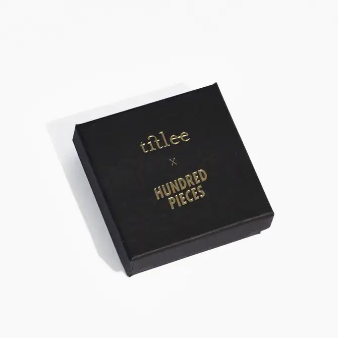 Lips Necklace x Hundred Pieces